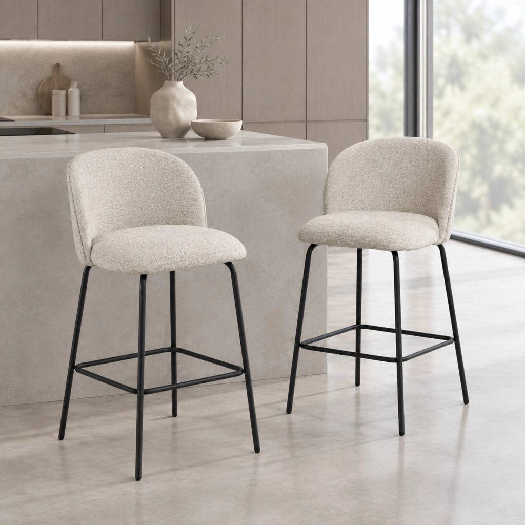 Set di 2 sgabelli da bar con schienale e poggiapiedi in poliestere beige