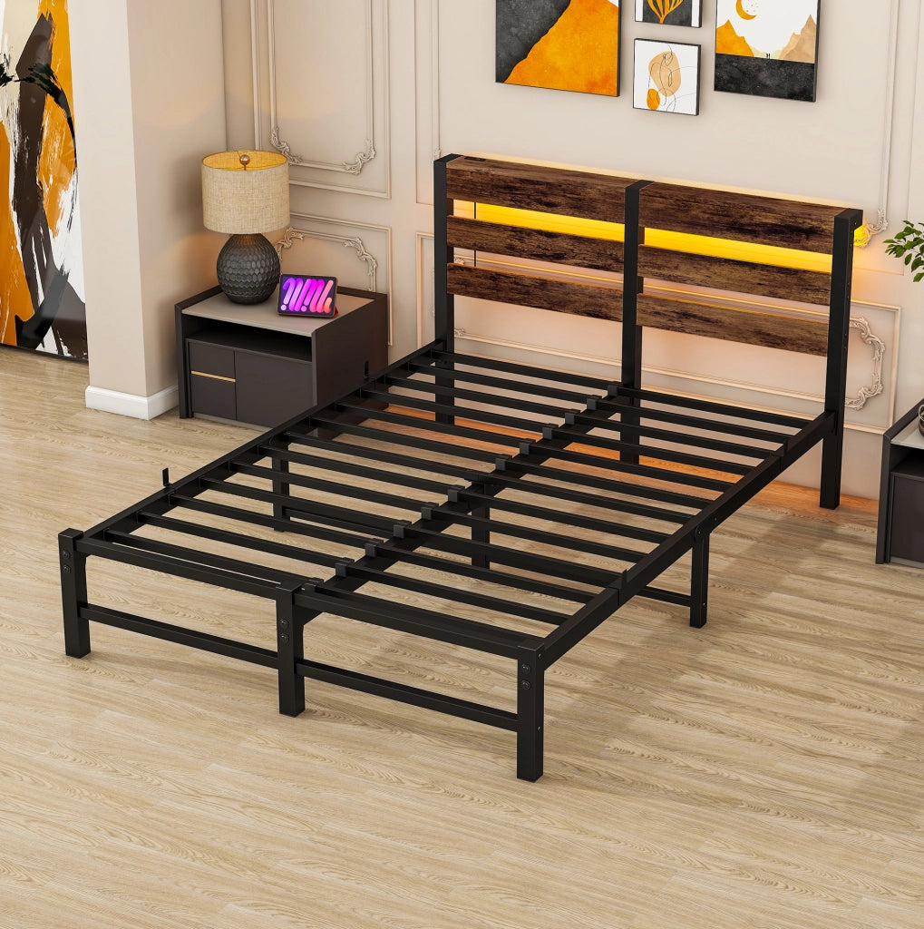 Letto per adulti 120x200 cm con 2 porte USB; LED RGB e spazio sottoletto di 27 cm; in metallo e legno; nero e marrone; senza materasso