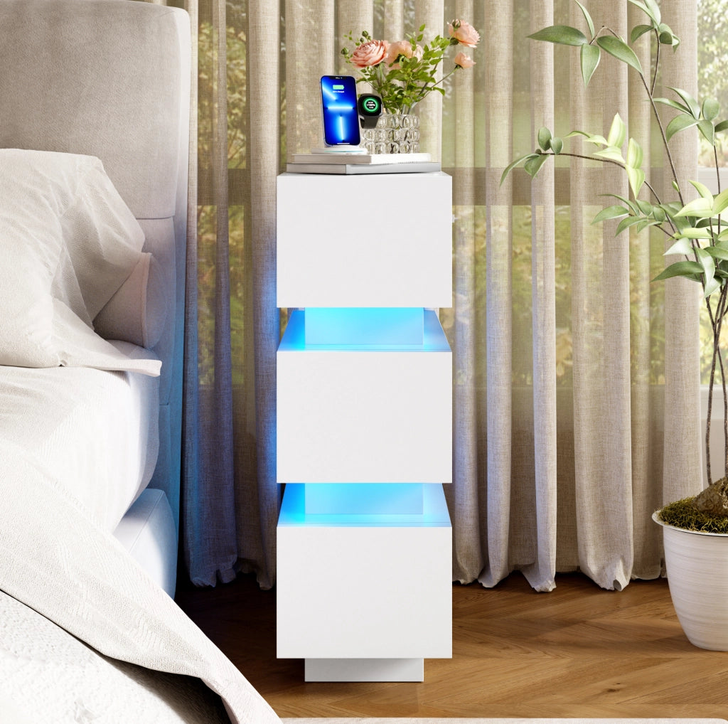 Set di 2 comodini stretti bianchi con LED, USB-C e 3 cassetti, 20x40x59,5 cm
