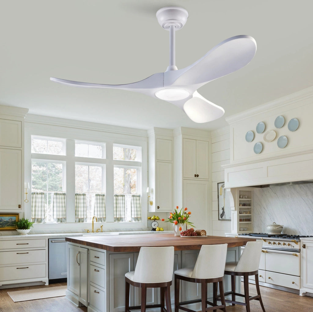 Ventilatore da soffitto bianco da 52 pollici con luce regolabile e telecomando