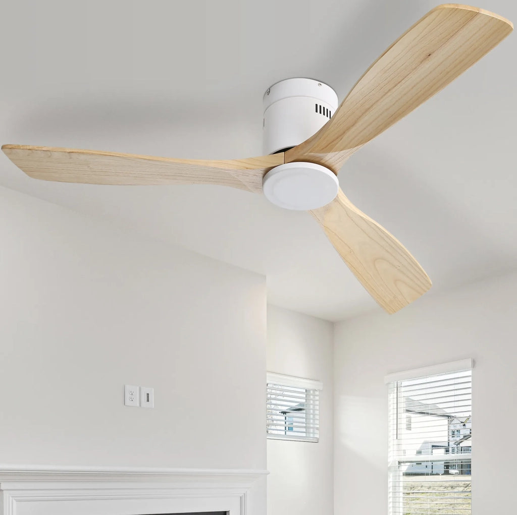 Ventilatore da soffitto 132 cm con motore DC reversibile; 3 pale in legno e telecomando; bianco