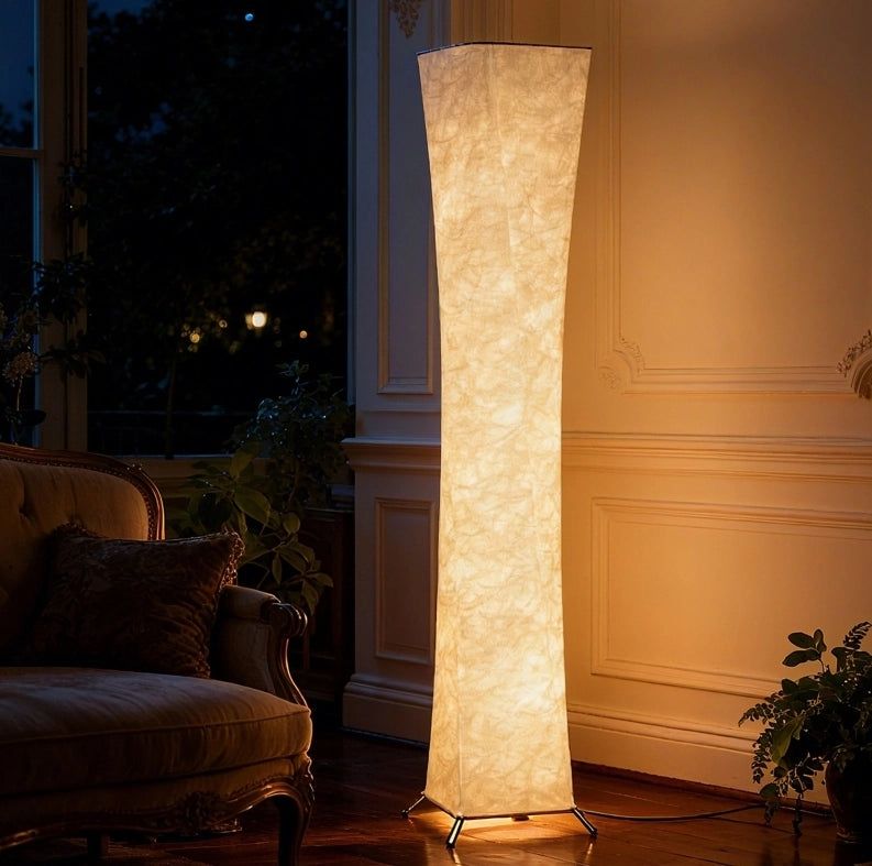 Lampada da terra bianca e argento con LED dimmerabile e interruttore a pedale