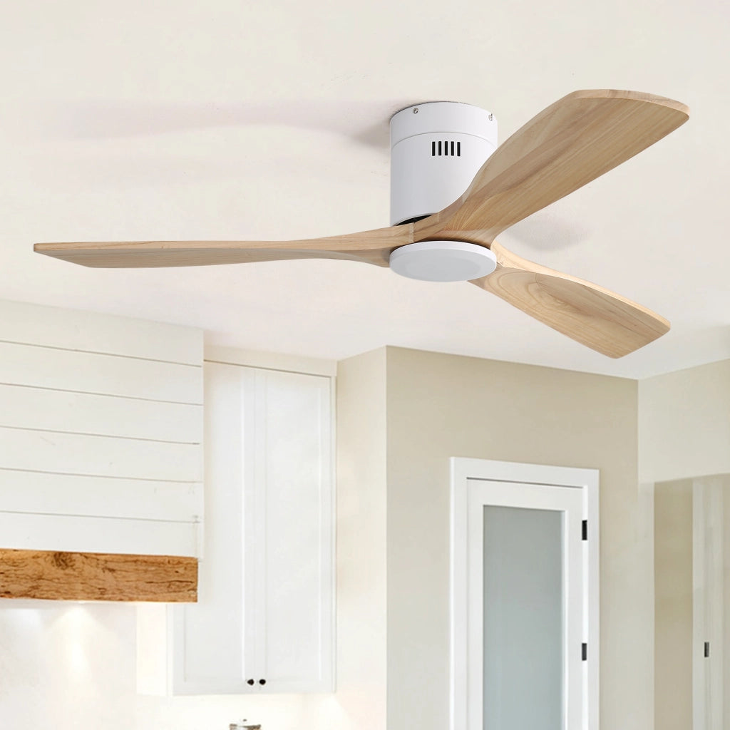 Ventilatore da soffitto 132 cm con motore DC reversibile; 3 pale in legno e telecomando; bianco