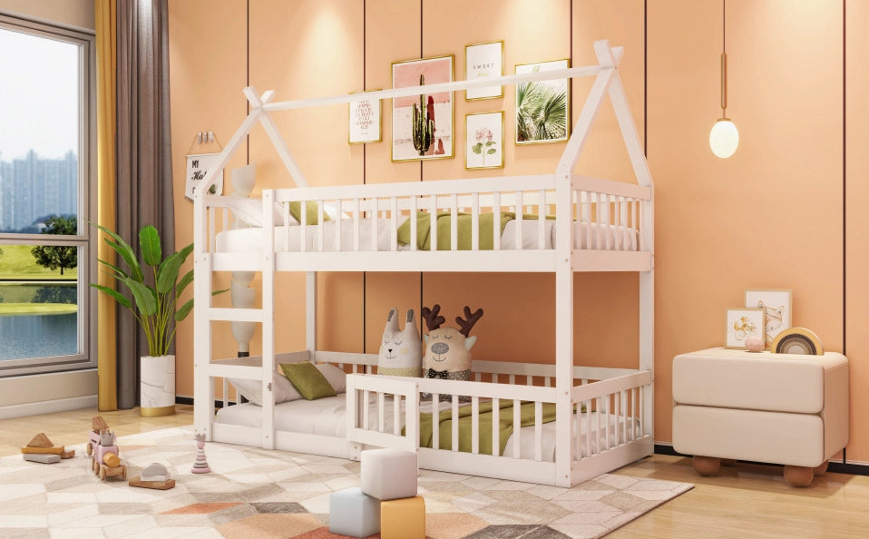 Letto a Castello per Bambini 90x200 cm in Legno Massiccio Bianco con Scaletta e Design a Soppalco
