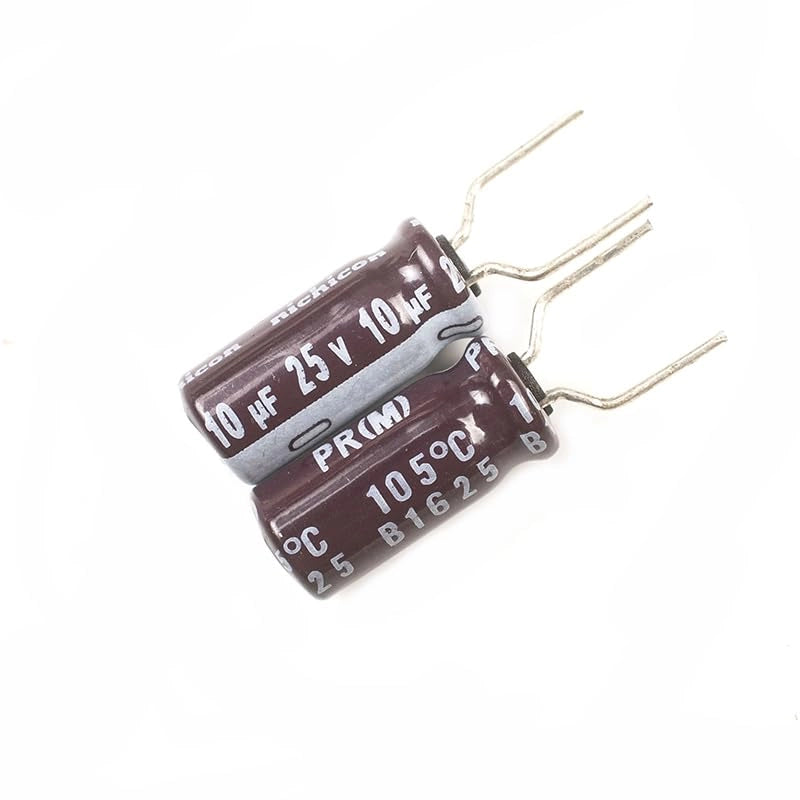 10 condensatori elettrolitici in alluminio, radiali, 25V, 10µF, dimensioni 5x11mm