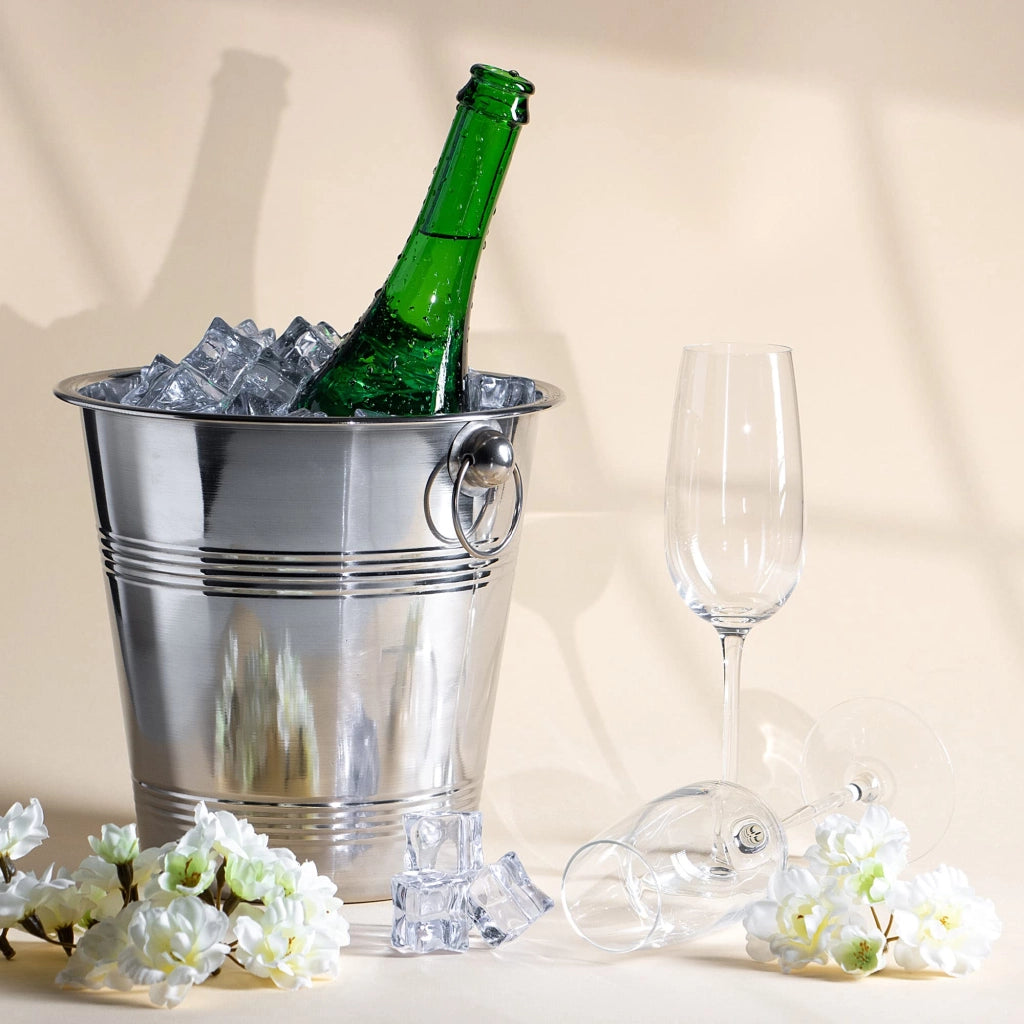 Contenitore refrigerante per champagne in metallo, color argento, dimensioni 22x21 cm, adatto per spumante e vino