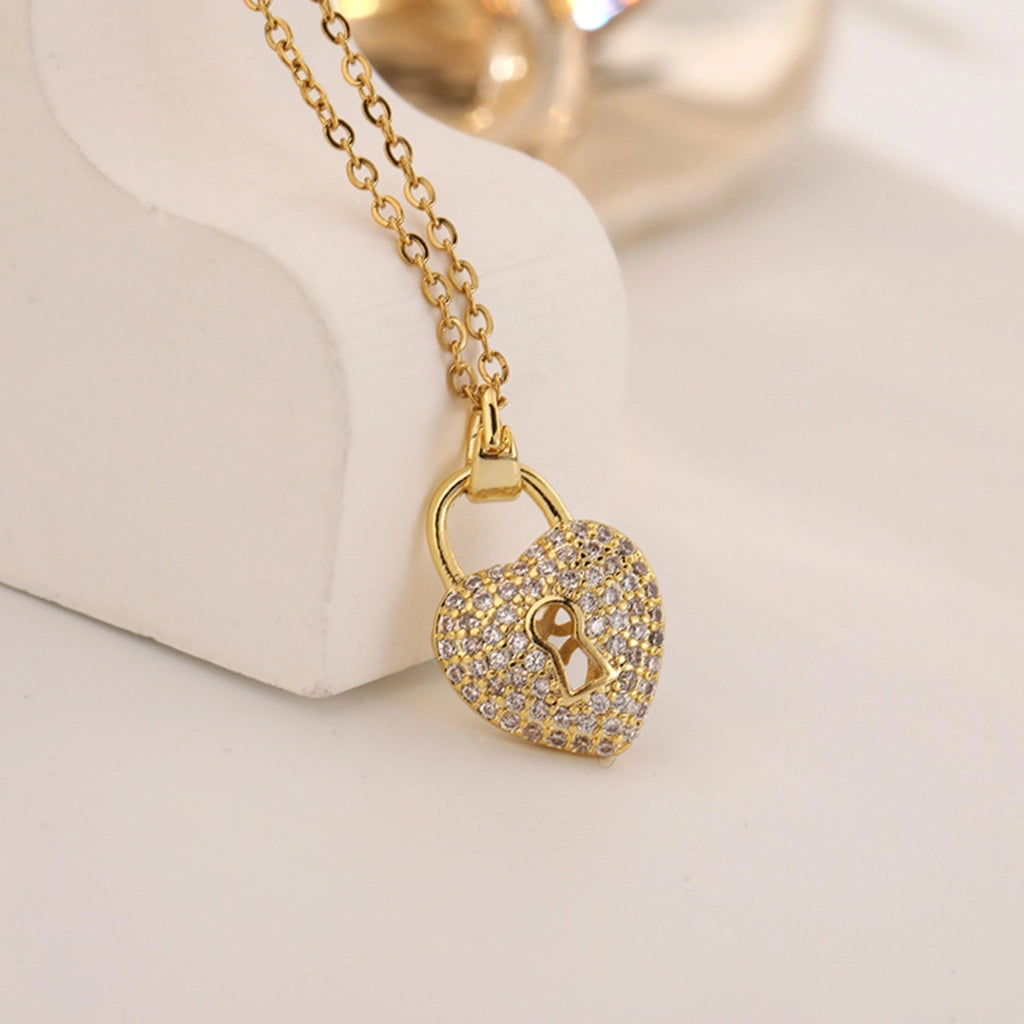 Confezione regalo: 9 rose rosse, ciondolo e sacchetto, acciaio inossidabile
