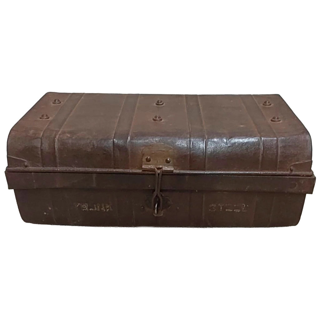 Valigia artigianale in metallo, 67x37x25h cm