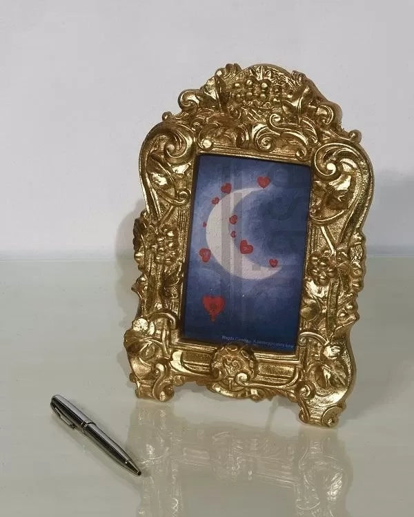 Mobili2g - portafoto in foglia oro rettangolare-sagomata- misure: l.17 x h.25 x p.2