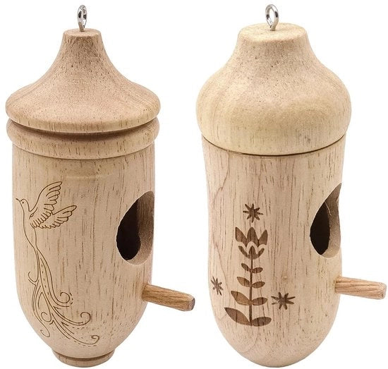 Set di 2 Case per Uccelli in Legno - Decorazione Esterna - Accessori per Giardino - Case per Uccelli in Legno - Inclusi Cavi di Sospensione - Completo di Finiture Naturali