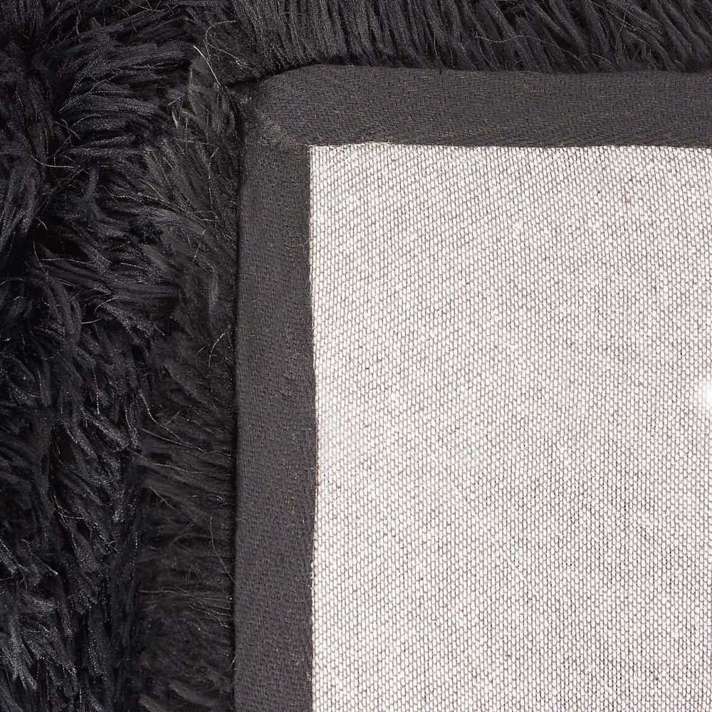 Tappeto Shaggy Tappeto a pelo lungo Solido Poliestere Nero Rettangolare 80 x 150 cm