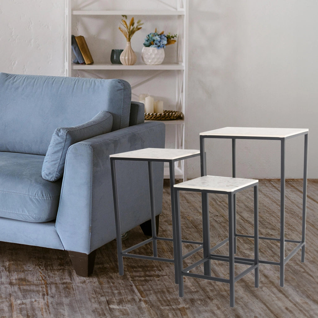 SET 3 TAVOLINI DECORATIVI A COLONNA QUADRATI 30X71H/25X61H/20X51H CM TOP BIANCO