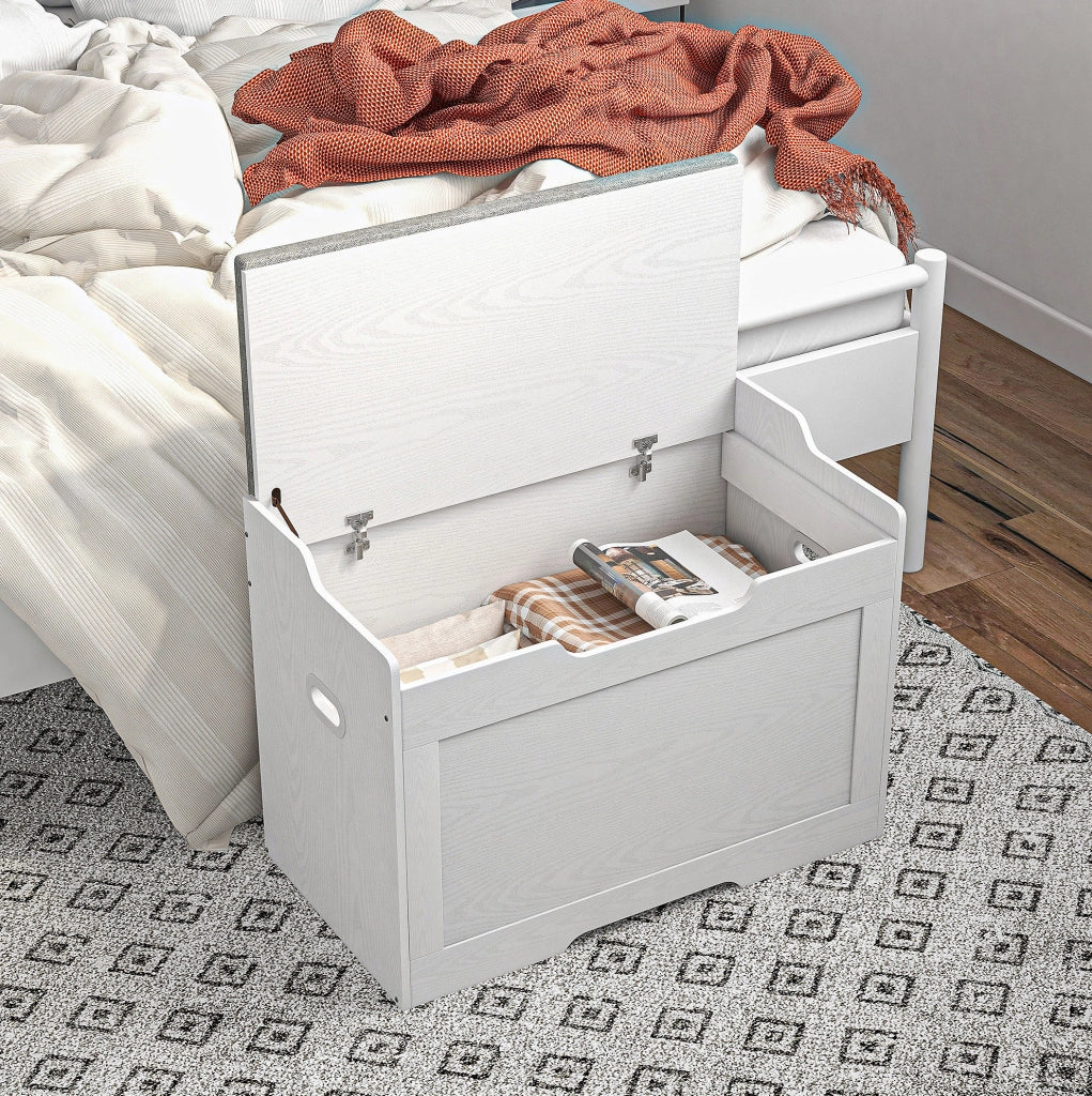 Panca contenitore con coperchio e cuscino removibile; 75 x 40 x 56 cm; bianca