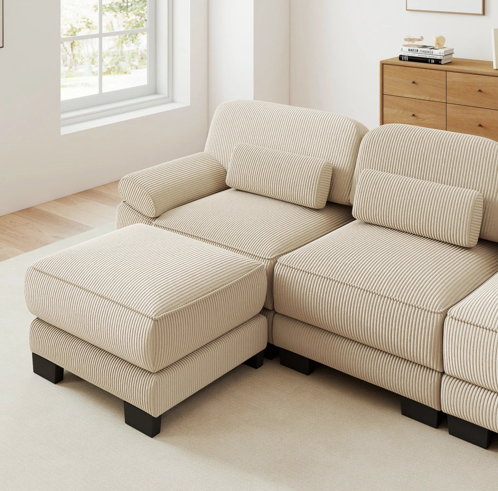 Divano modulare a U a 4 posti con 2 pouf, 336x161x94 cm, in velluto a coste beige