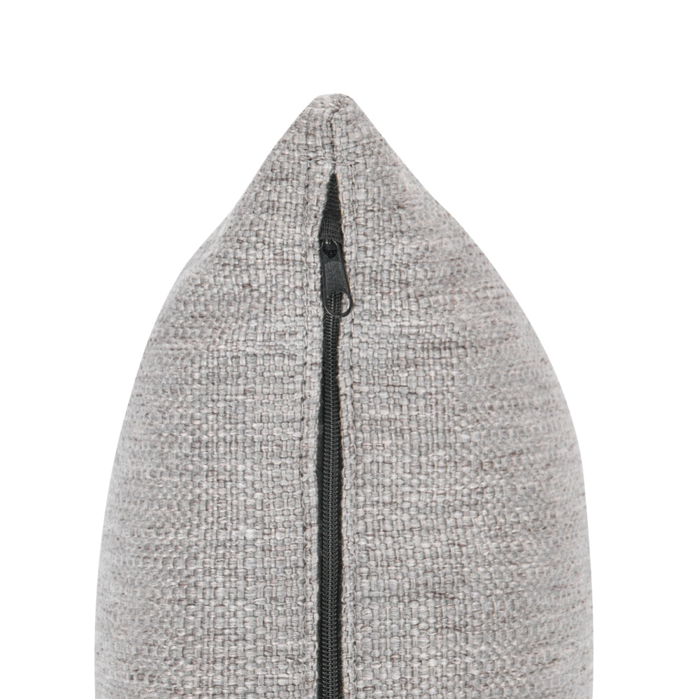 Poltrona da salotto con schienale in tessuto e gambe in legno grigio chiaro stile moderno