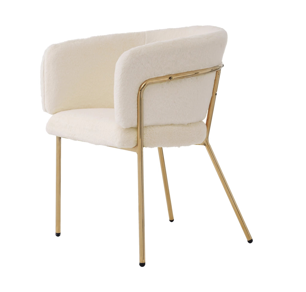 Sedia relax in stile leggero lusso, rivestimento in pelliccia sintetica bianca, struttura con gambe in metallo