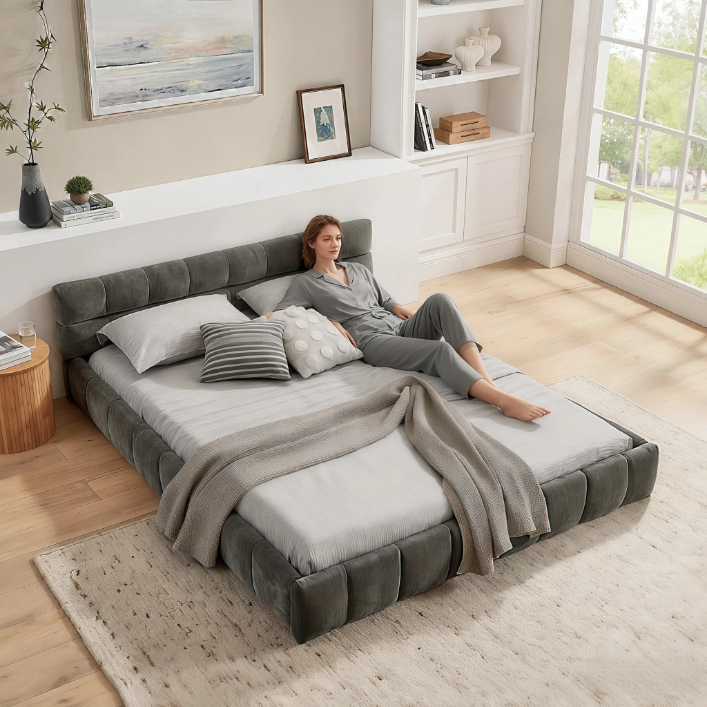Letto Matrimoniale 140x200 cm; con Testiera Imbottita e Struttura in Legno e Ferro