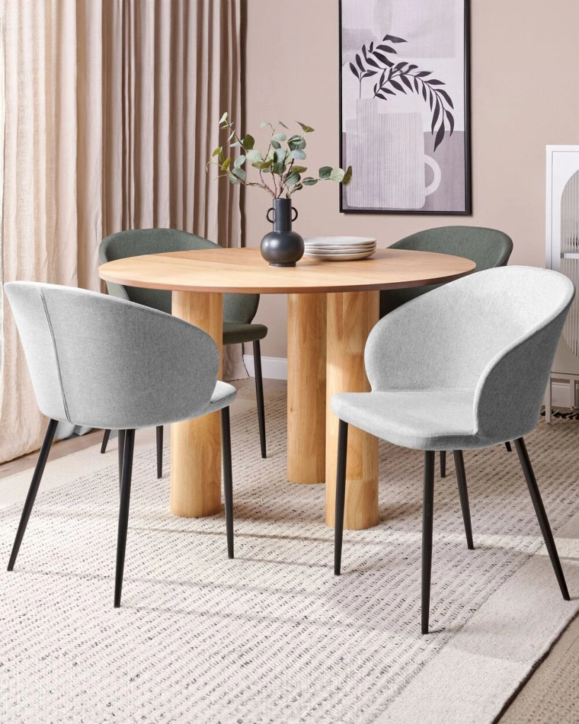 Set di 2 sedie da pranzo in tessuto grigio chiaro imbottito con gambe nere Stile retrò Mobili per il soggiorno