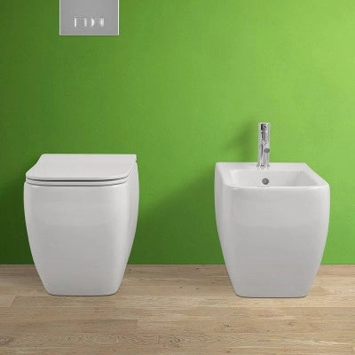 Coppia di Sanitari filomuro Metropolitan bianco lucido con copriwater ultraslim soft close