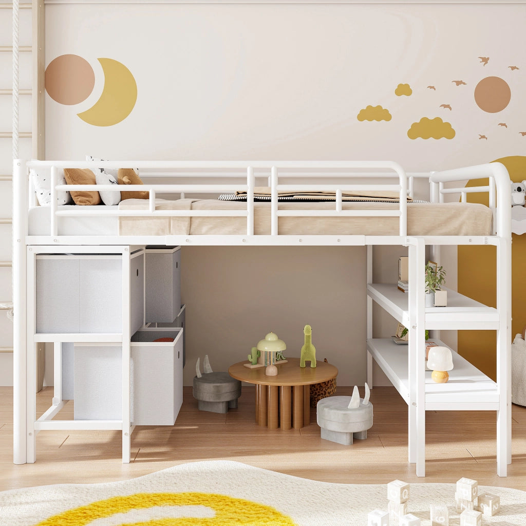 Letto a soppalco basso per bambini 90x200 cm in metallo e MDF, con scala larga, cassetti e ripiani, colore bianco