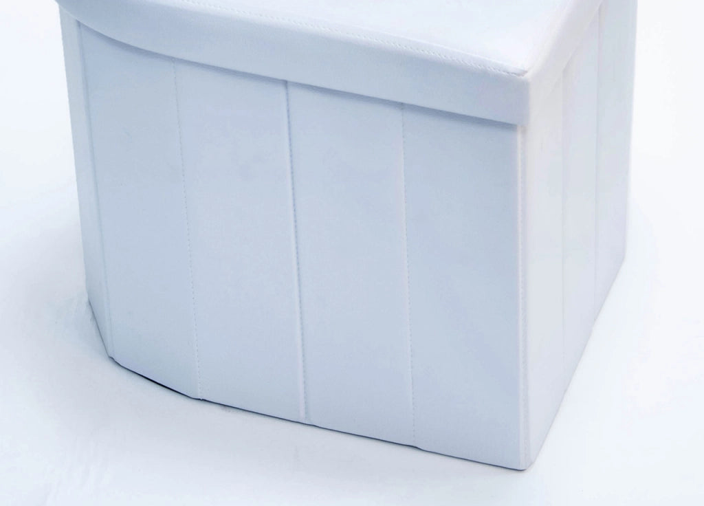 Pouf Contenitore Imbottito Pieghevole In Ecopelle Modello Coracao Cuore Bianco