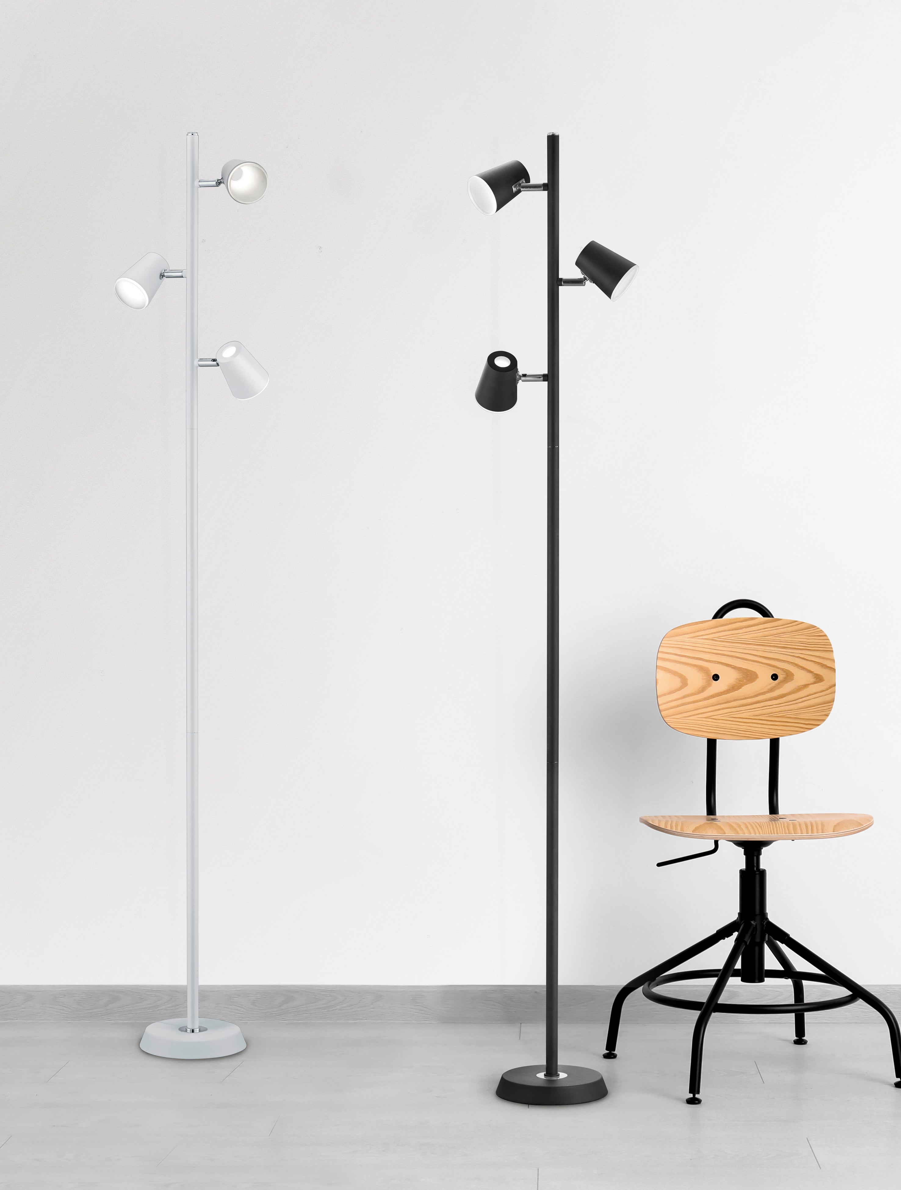 Piantana da Interno a LED in Metallo Bianco Opaco