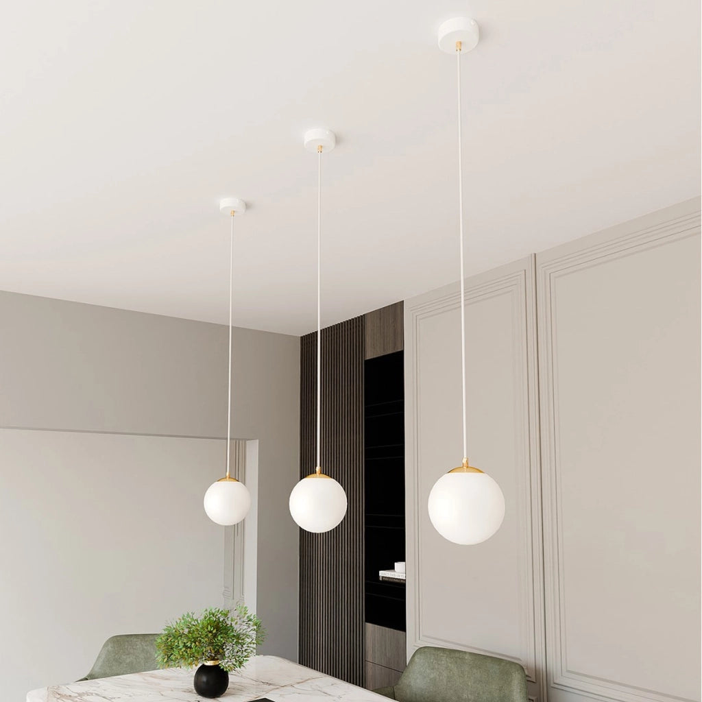 Lampada a sospensione Royal in acciaio bianco opaco e oro