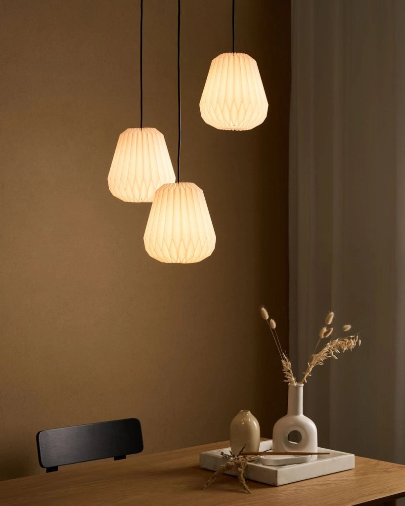 Lampada a sospensione a 3 luci con paralume in carta bianca e base in metallo stile moderno luce d'atmosfera soggiorno camera da letto