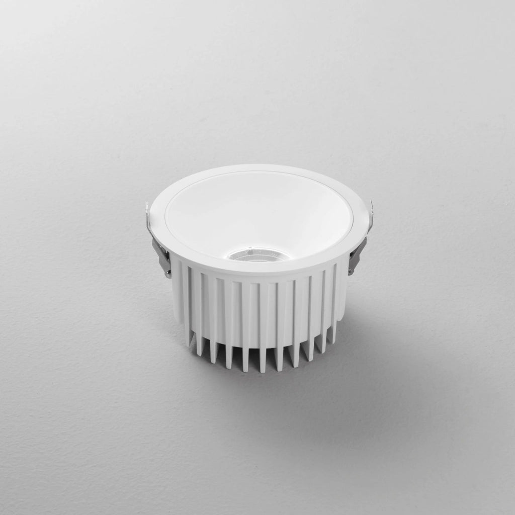 INCASSO LED QUANTUM BIANCO 30W 3300LM CCT  3000K / 4000K / 6500K IP44 16X9,6CM