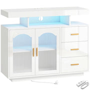 Credenza con illuminazione a LED, prese integrate, 3 cassetti, ripiani e 2 ante in acrilico, bianco lucido