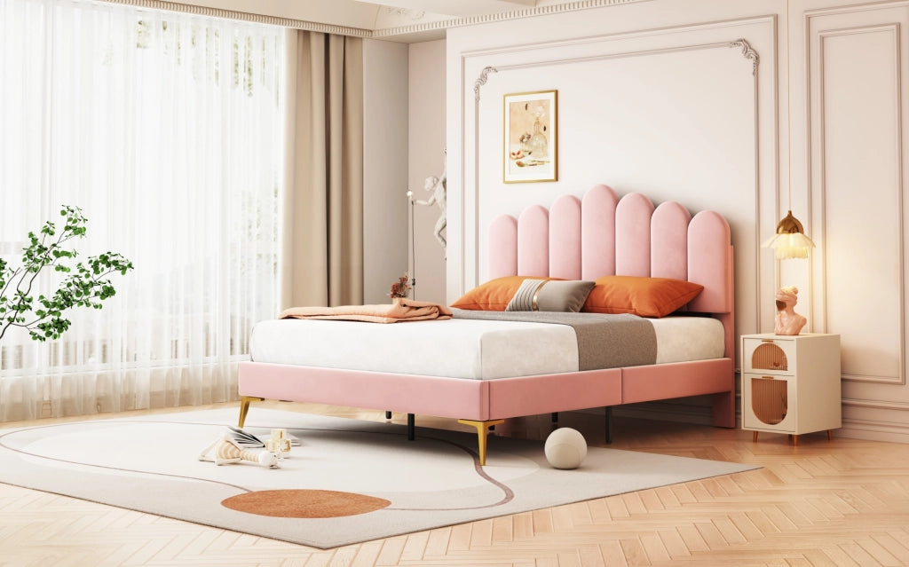 Letto imbottito matrimoniale 140x200 cm con testiera regolabile in velluto rosa e rete a doghe