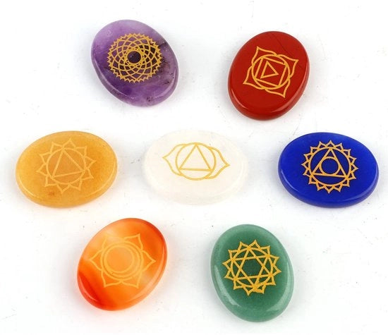 Set di Pietre di Chakra 7 pezzi - Cristalli di Curazione - Simboli di Reiki - Meditazione - Bilanciamento dei Chakra - Chatt di Cristallo di Alta Qualità - Cristalli di Curazione