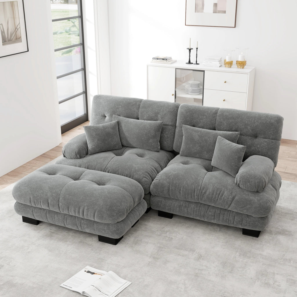 Divano modulare angolare in ciniglia con braccioli arrotondati, cuscini lombari e pouf per soggiorno, grigio