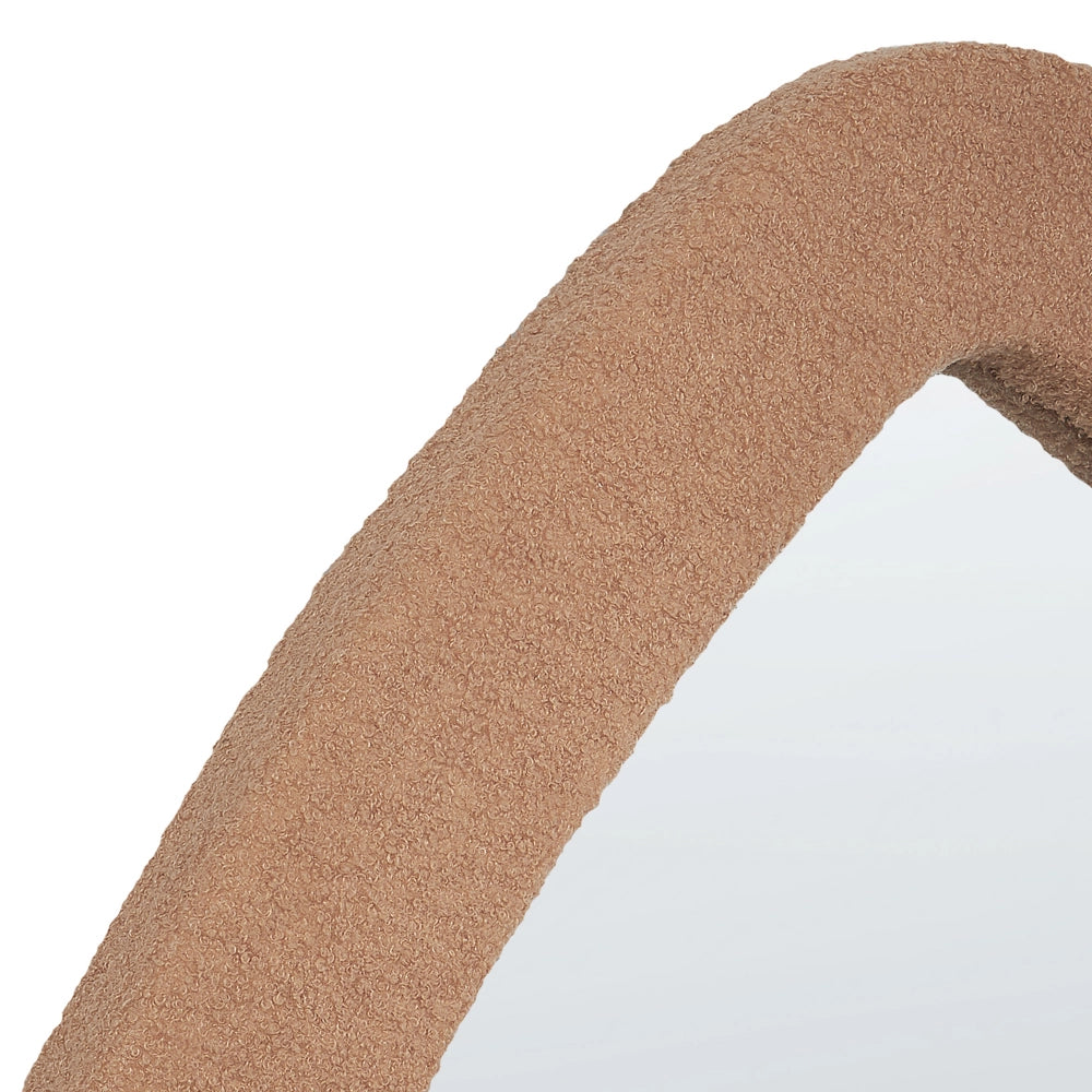 Specchio da parete marrone chiaro con cornice in MDF e vetro rivestito in bouclé 79 x 80 cm, pezzo decorativo irregolare montato a parete, stile moderno