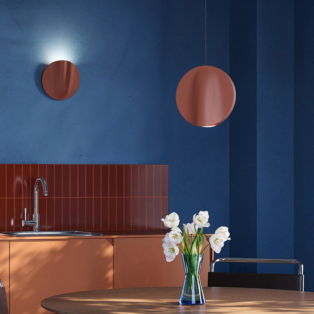 Sirio Lampada a sospensione a LED di design in ceramica bianca con diffusore in policarbonato opale, luce calda 2700K, 8W, diametro 24 cm, IP40