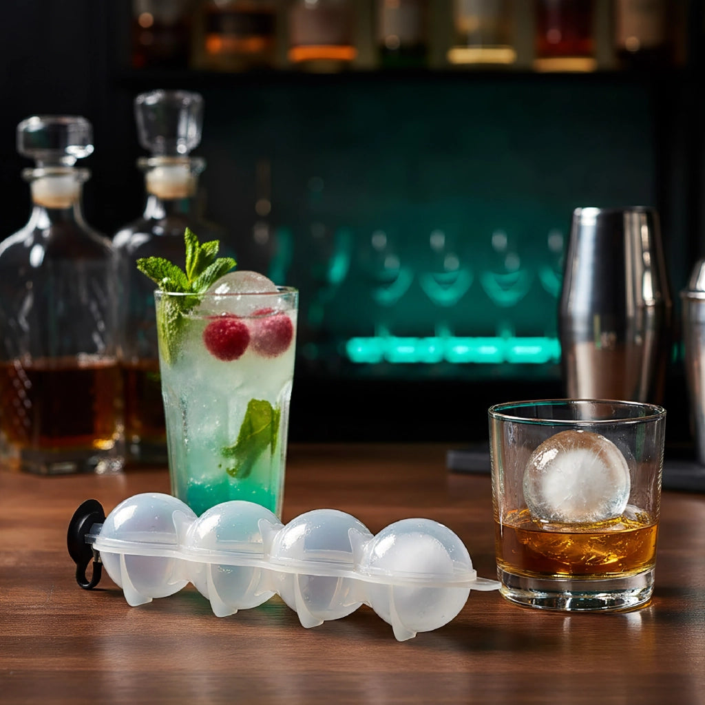 Set 8 Sfere per Ghiaccio con Stampi Apribili 6,5 cm – Palle Ghiaccio Riutilizzabili in Plastica Alimentare con Gancio – Ideali per Cocktail, Whisky e Bevande