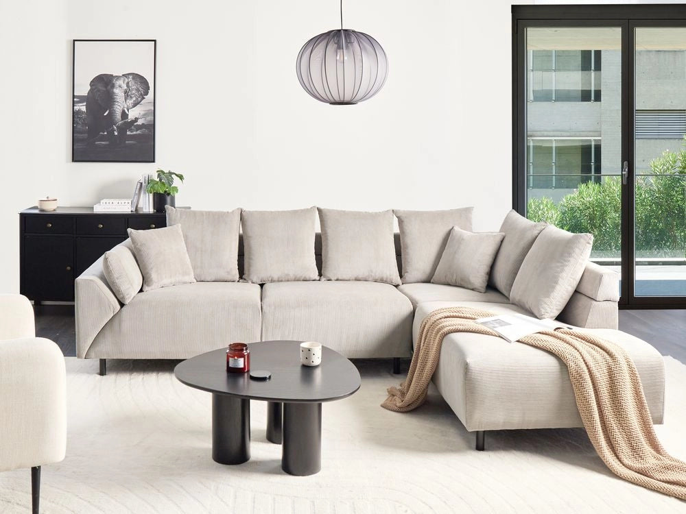 Divano ad angolo in velluto a coste sabbia e gambe in metallo design retrò stile moderno
