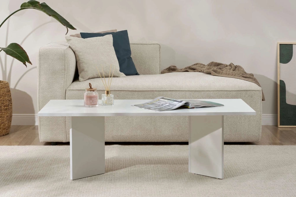 Turate, Tavolino da Salotto Forma Rettangolare, 119x60x40h cm Bianco