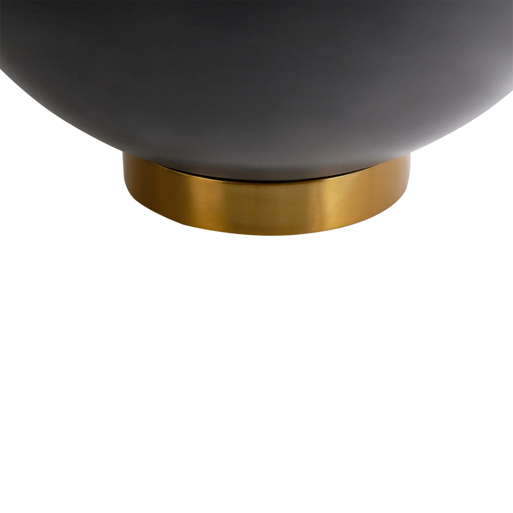 Tavolino da caffè Piano in pietra sinterizzata bianca Base in metallo nero ø 74 cm Accento oro effetto naturale con contenitore Soggiorno design moderno