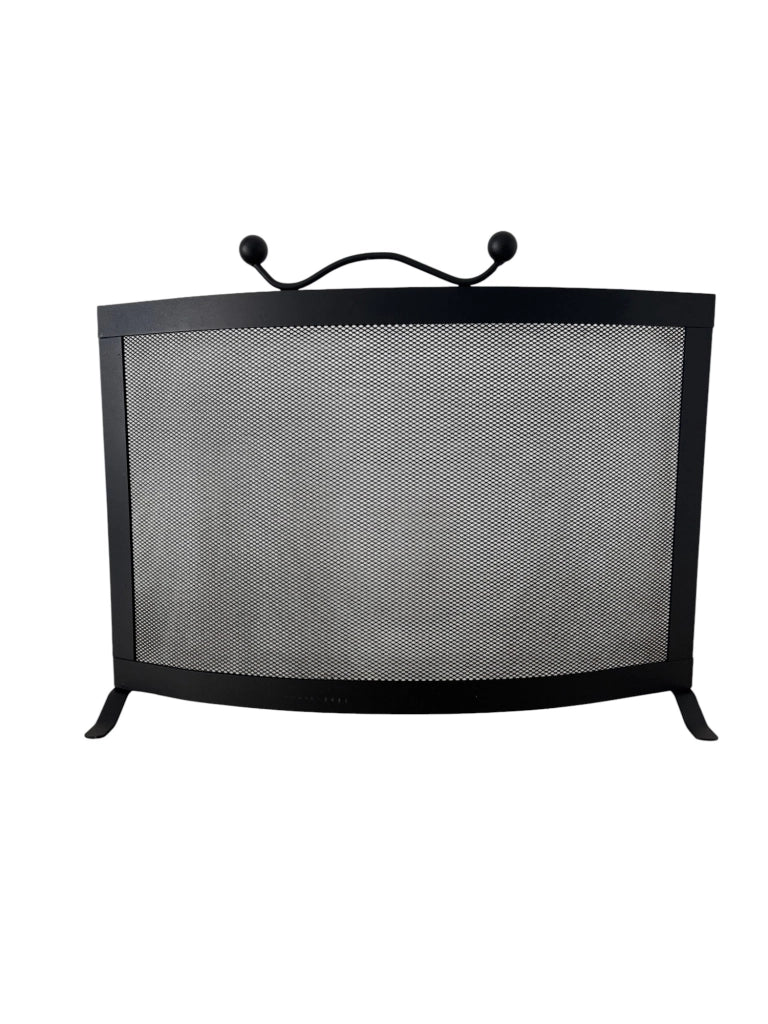 Parascintille per Camino in Ferro, Design Moderno Curvo, 57 x 43h cm, Nero, Made in Italy