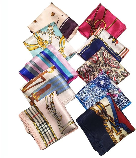 Bandana a Quadrettini Colorati Multifunzionale - Piccola Sciarpa Quadrata - 10 Pezzi - Leggera e Sovrappensiero - 50x50 cm