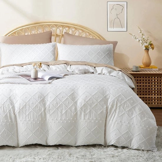 Set di Biancheria da Letto Elegante Bohemien con Disegno Geometrico a Tufting e Tessuto Microfibra Zucchero