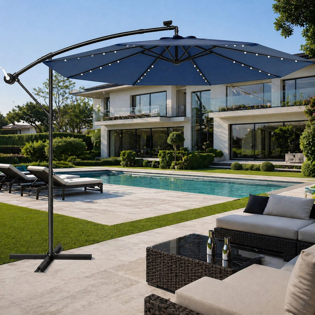 Ombrellone Decentrato Con Luci LED A Energia Solare Apertura A Manovella Inclinazione Regolabile Camino Antivento E Area Ombra 7 M² 300x250 Cm Blu