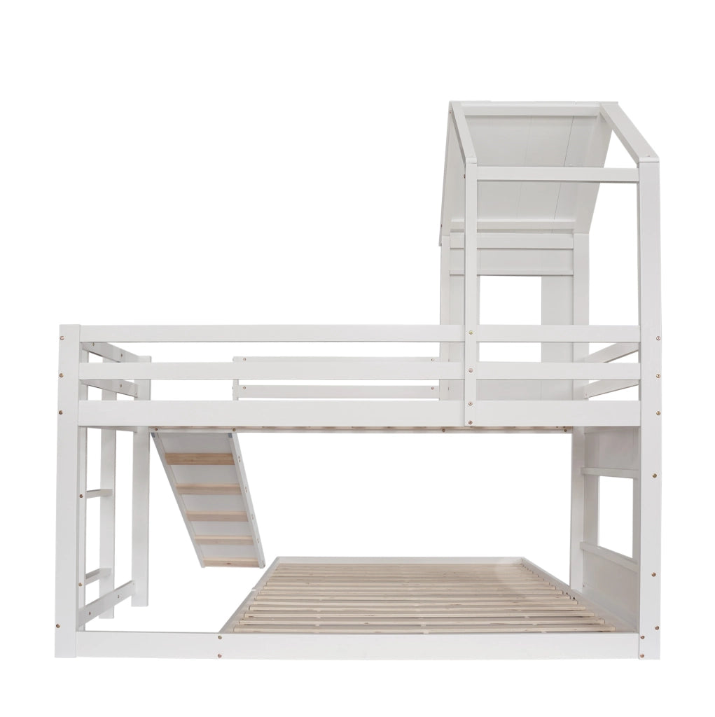 Letto a castello con scivolo 210x227x216 cm con tetto; finestra e scala a 3 gradini in legno e MDF bianco