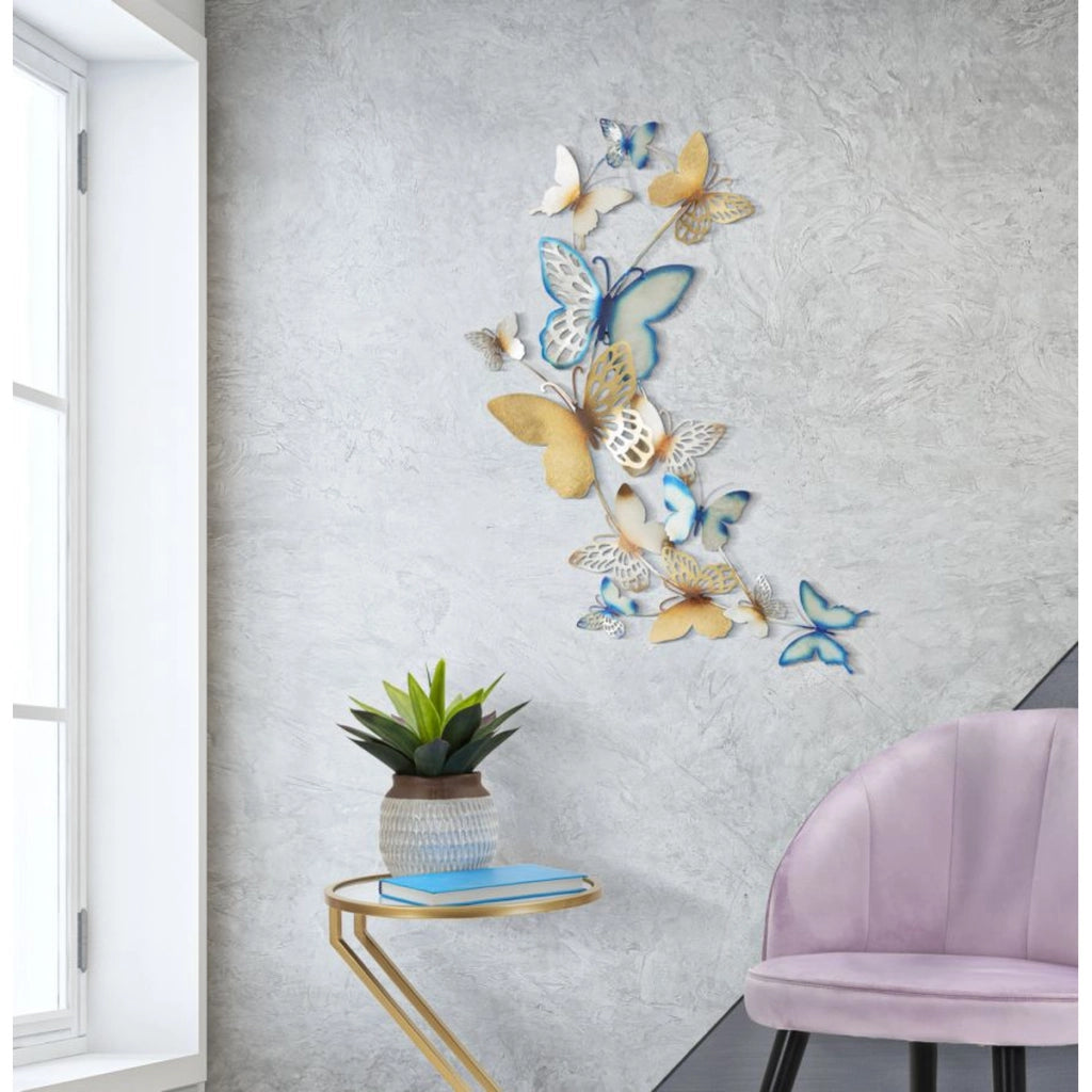 Pannello da muro Butterflies C a volo di farfalle in ferro oro e azzurro 59x111 cm