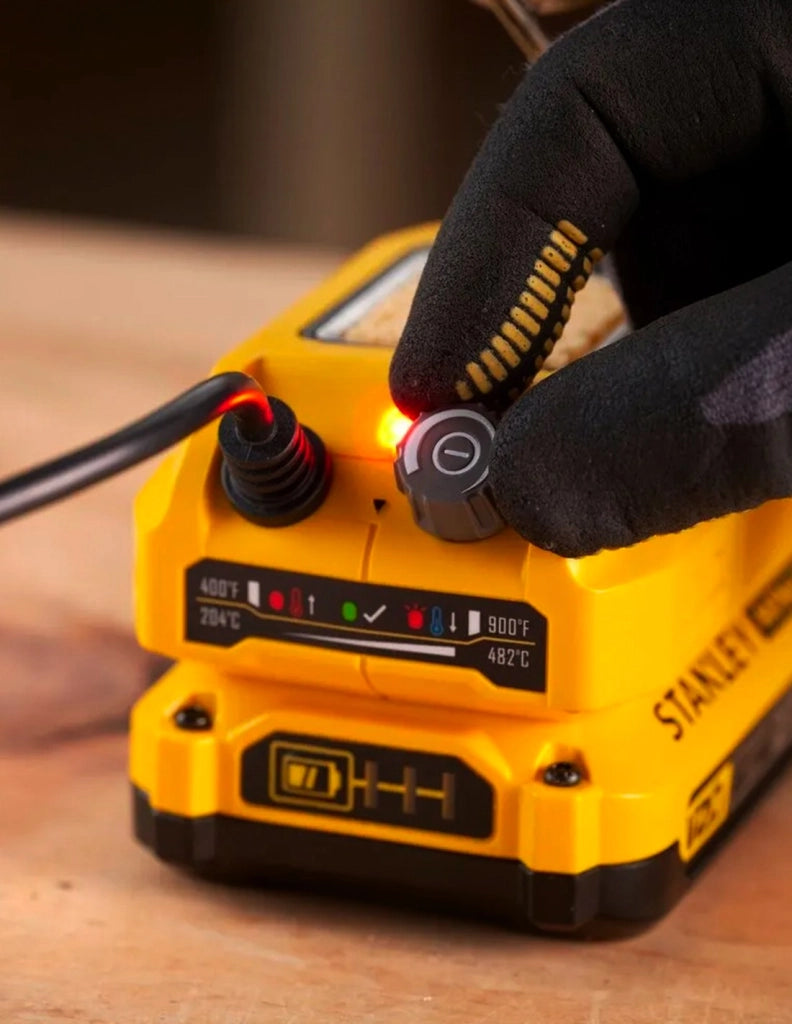 Saldatore STANLEY FatMax SFMCE040B (Solo corpo)