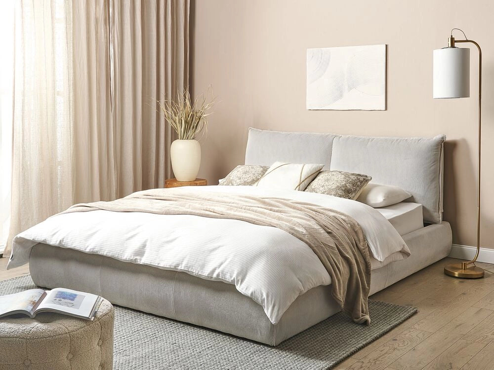 Letto matrimoniale imbottito in velluto a coste beige 160 x 200 cm con rete a doghe e spessa testata imbottita