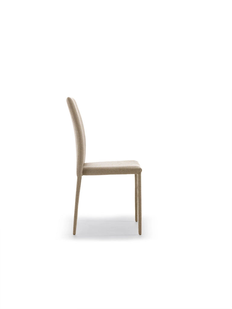 Sedia Leda Design Moderno in Tessuto Easy-Clean Beige - Struttura in Metallo Rivestito - Seduta Elegante per Sala da Pranzo - OM/502