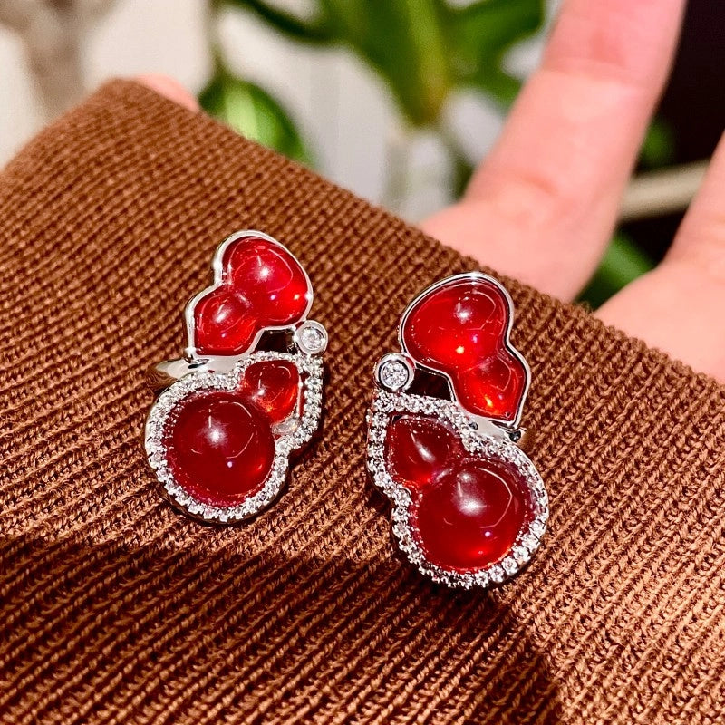 Nuovo orecchino a clip con zucca in zircone rosso