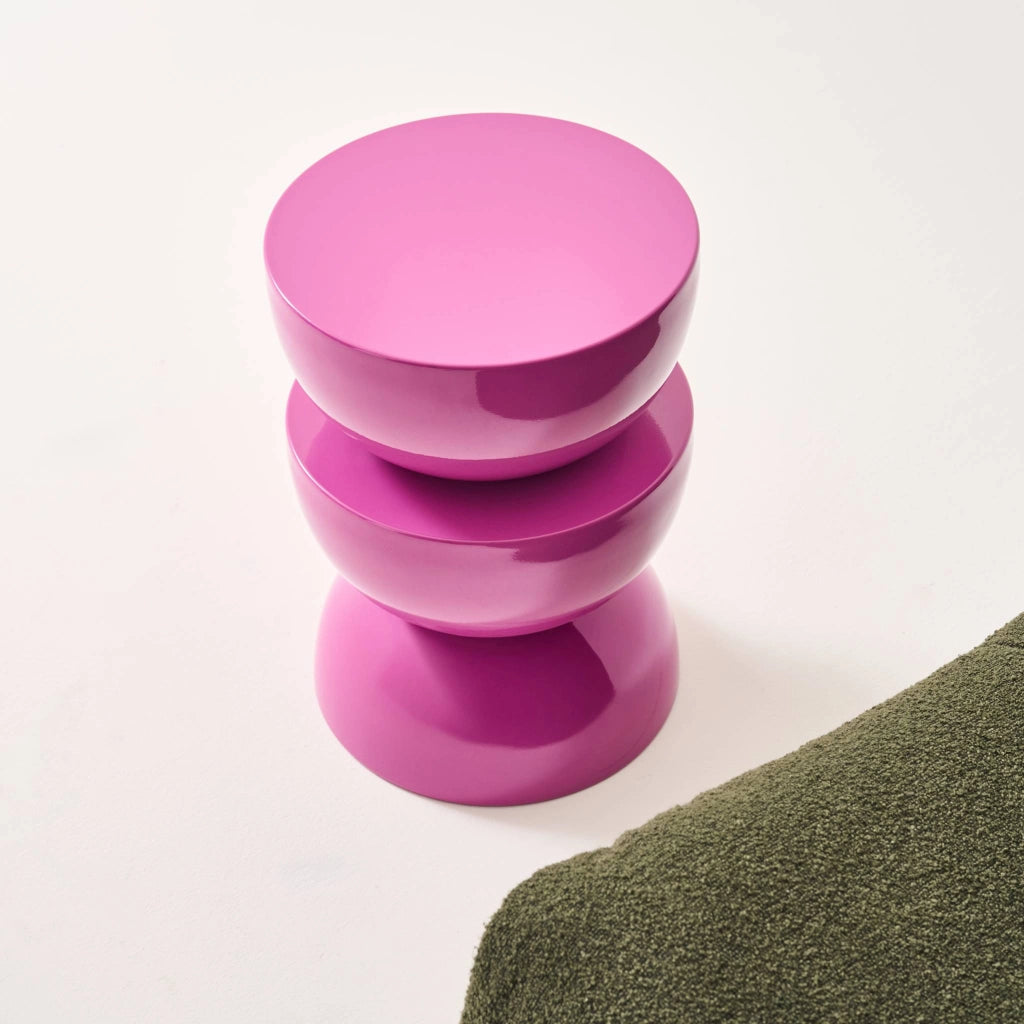 Tavolino in metallo effetto glassy, 46,5cm, rosa